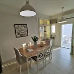 The Minty Door Boutique House Tatil Evi